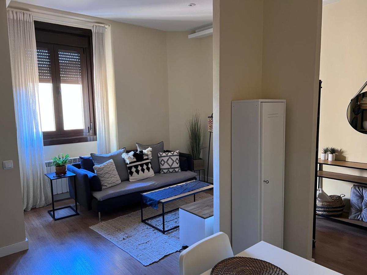 Apartment In Monumental Square Madrid Center Zewnętrze zdjęcie