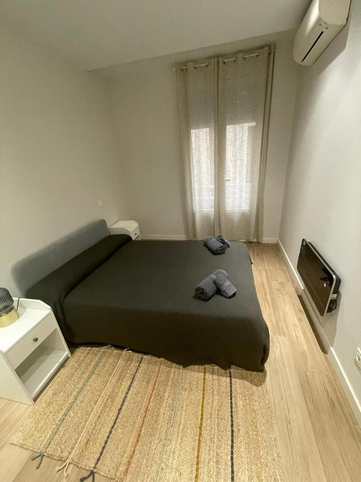 Apartment In Monumental Square Madrid Center Zewnętrze zdjęcie